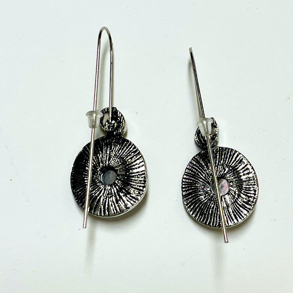 Earrings Dangle NIP  Unique purple and yellow stone silver tone. 2” x .80” - Picture 8 of 9